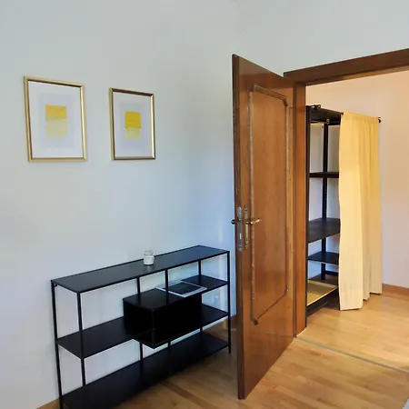 Buchenhain Apartment